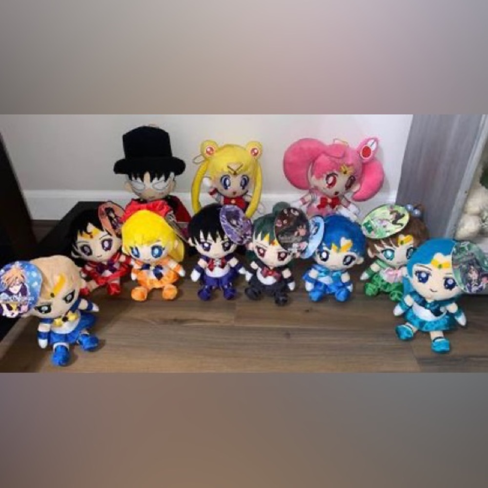 Sailor Moon plush doll set
